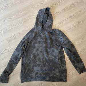 Lulu lemon sweatshirt. Cool grey/black multicolor. XL